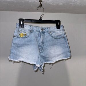 Embroidered forever 21 Jean shorts